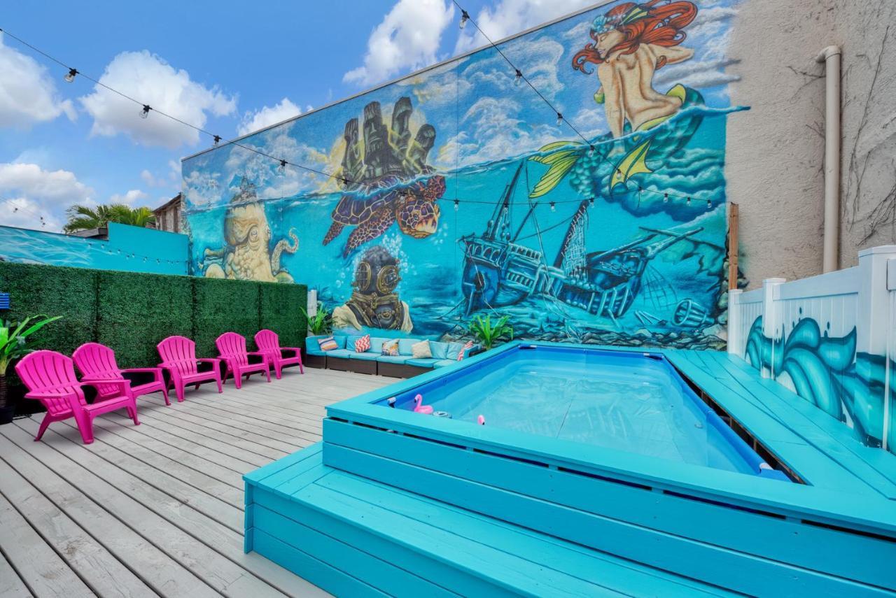 Mermaid House With Pool Jacuzzi Steps To Siesta Key Beach Sarasota Bagian luar foto