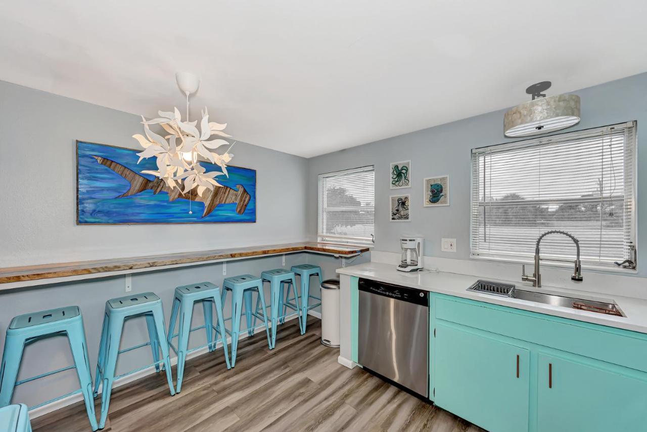 Mermaid House With Pool Jacuzzi Steps To Siesta Key Beach Sarasota Bagian luar foto